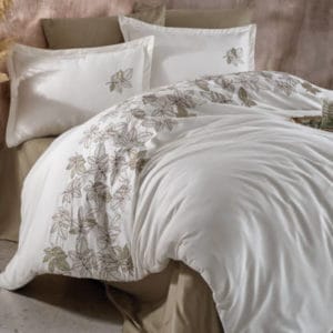 lenjerie-de-pat-bumbac-100%-satin-brodat---rpbsb010-Satin-brodat-enza-nakis-li-09.jpg